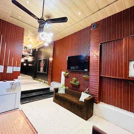 Pallav Guest House อุจเจน ภายนอก รูปภาพ