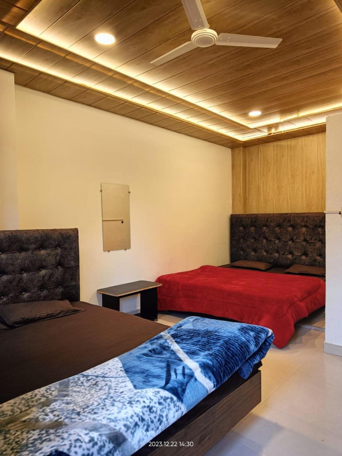 Pallav Guest House อุจเจน ภายนอก รูปภาพ
