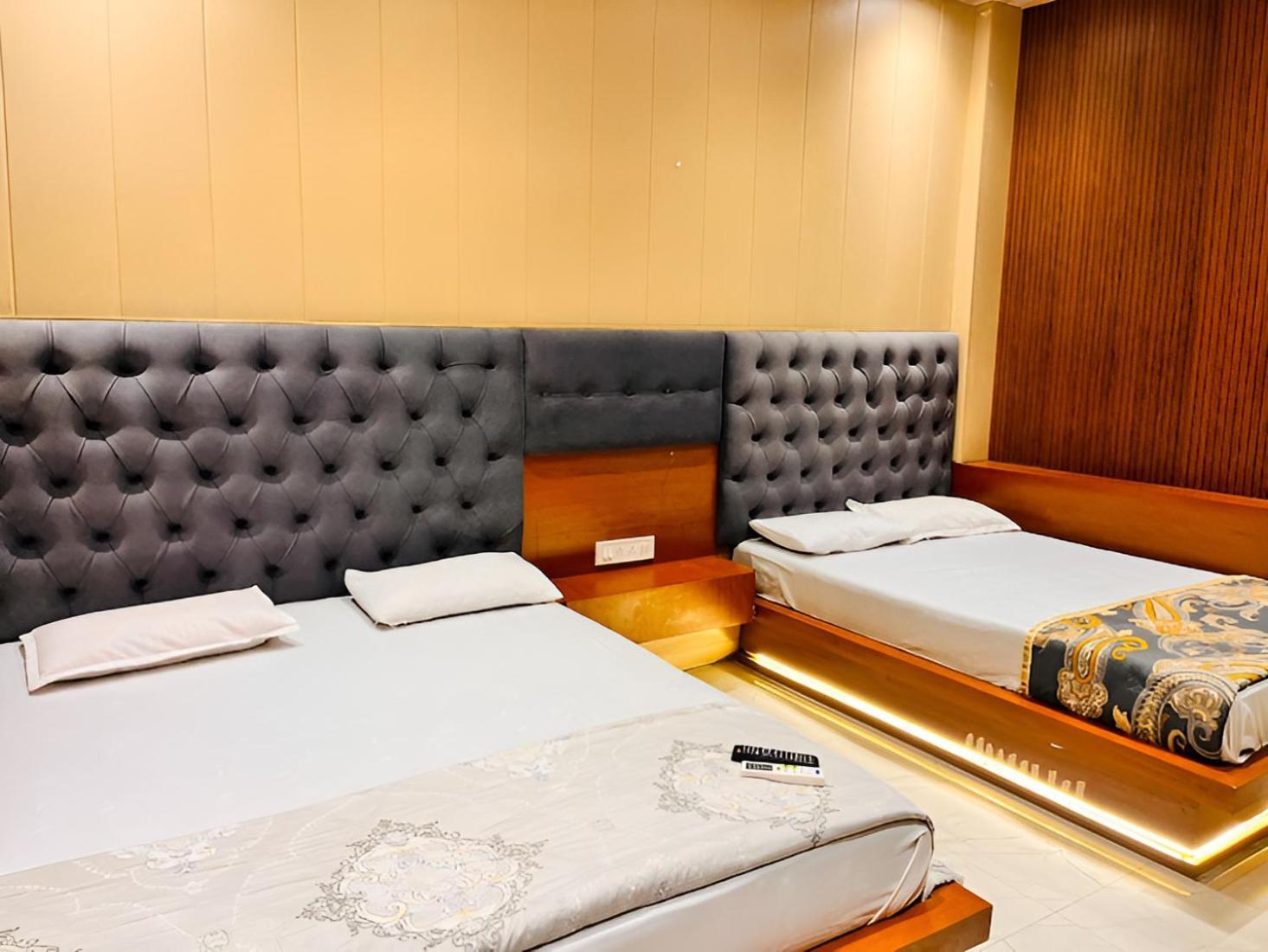 Pallav Guest House อุจเจน ภายนอก รูปภาพ